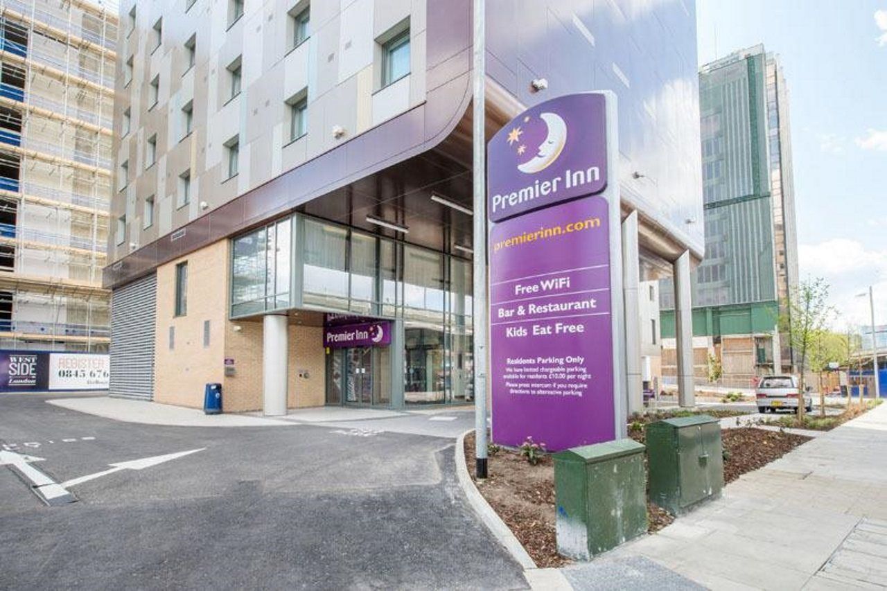 Premier Inn London Brentford Dış mekan fotoğraf